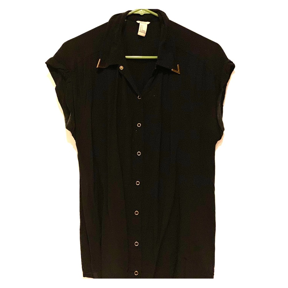 Breezy black forever 21 blouse with gold accents